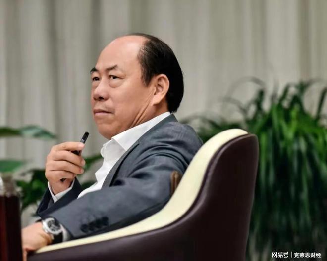 碧桂园董事长的个人资料_精选解释落实