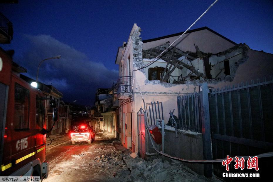 银川4.8级地震亲历者，家中墙壁瞬间裂开，生活颠覆性改变