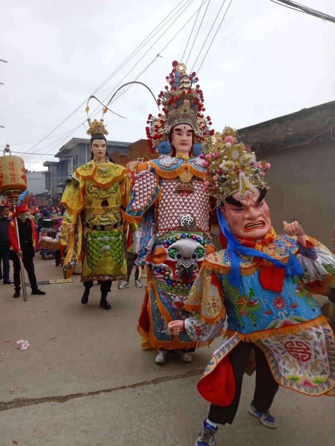 福建人过年爱游神，传统习俗中的狂欢与狂欢背后的信仰坚守