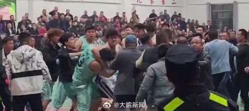 震惊！揭秘下午两点半镇政府空无一人背后的真相，当地回应究竟如何？